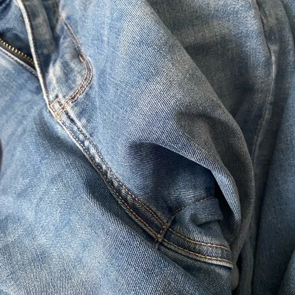 American Eagle Jean and "jegging" bundle